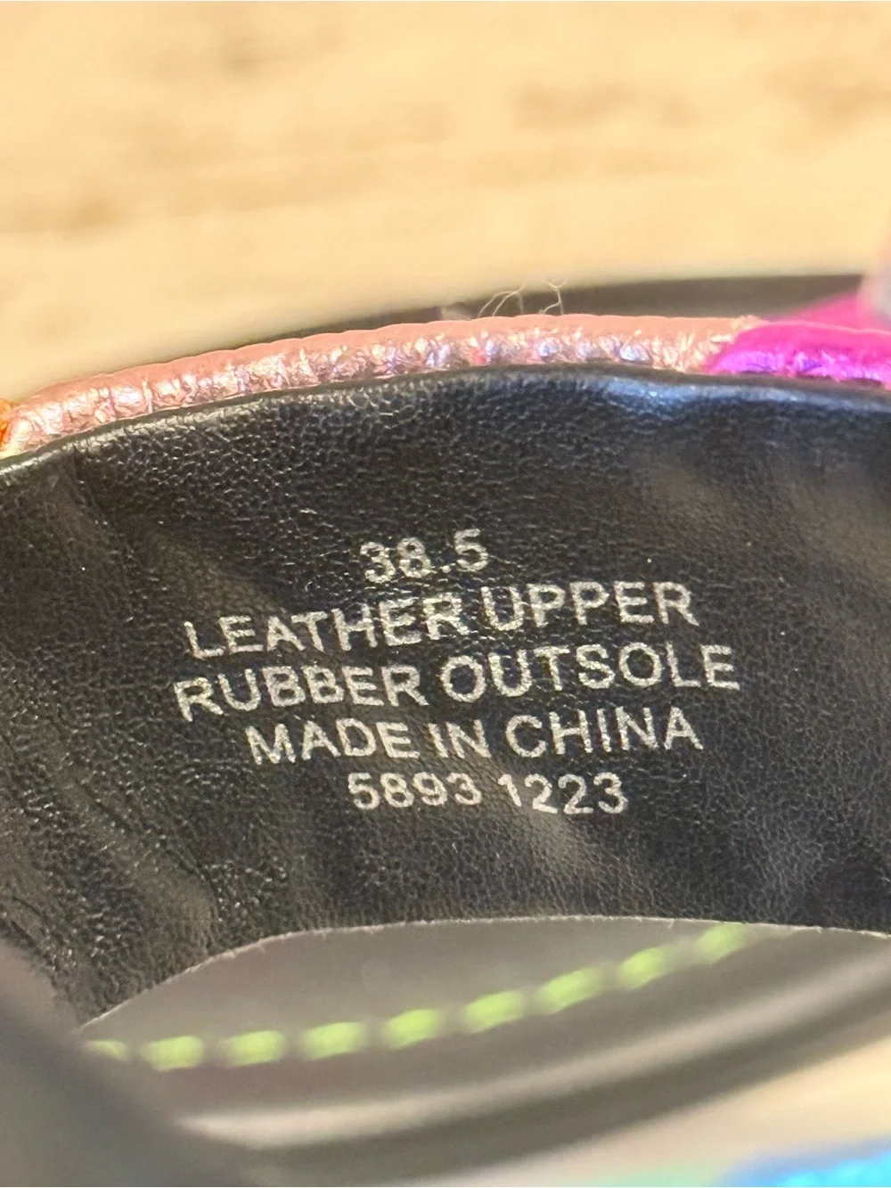 Kurt Geiger Kensington T-Bar Metallic Leather Slip On Sandals Sz 38.5 EU 8 NEW - Picture 12 of 15